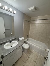 99 Westwood Dr in Kitchener, ON - Building Photo - Building Photo