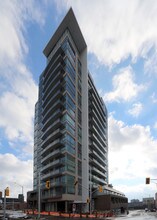 City Centre in Kitchener, ON - Building Photo - Building Photo