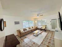 650 Pennsylvania Ave, Unit Apt#1 in Miami Beach, FL - Building Photo - Building Photo