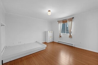 7211 Rue Chouinard in Montréal, QC - Building Photo - Building Photo