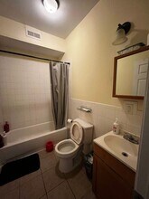 676 N 33rd St-Unit -676 N 33rd St (2nd fl -3rd fl Unit) in Philadelphia, PA - Building Photo - Building Photo