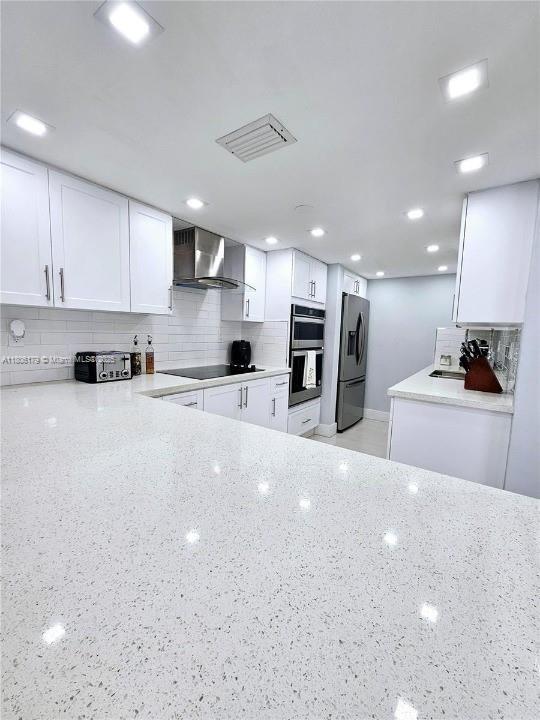 property at 7040 Coral Wy