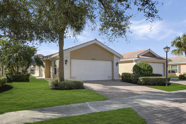 10822 SW Dardanelle Dr in Port St. Lucie, FL - Building Photo - Building Photo