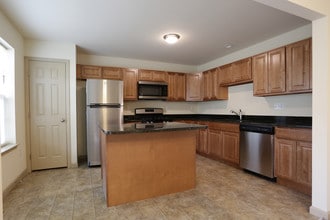 Sunpointe Townhomes in Harrisburg, PA - Building Photo - Interior Photo