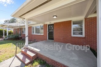 1206 S 9th St in Lillington, NC - Building Photo - Building Photo