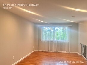 8639 Old Perry Hwy in Pittsburgh, PA - Foto de edificio - Building Photo