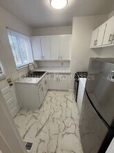 2628 Greenbrier Rd in Winston-Salem, NC - Building Photo - Building Photo