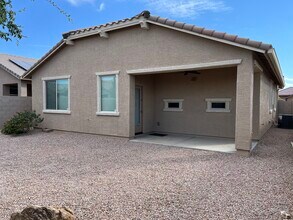 4140 W Palace Station Rd in New River, AZ - Foto de edificio - Building Photo