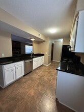89 11th Ave in Shalimar, FL - Building Photo - Building Photo