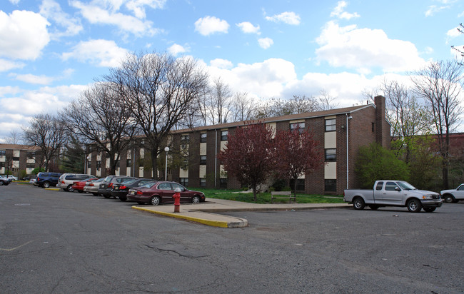 Catherine Court Apartments in Jersey City, NJ - Foto de edificio - Building Photo