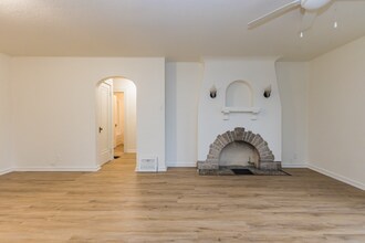 4545 Calumet Ave in Fort Wayne, IN - Building Photo - Building Photo