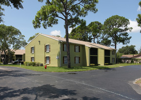 Laguna Apartments