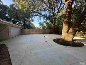 3202 Swan Ln in Pensacola, FL - Building Photo - Building Photo
