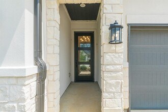 9322 Galloway Wds Trl in Tomball, TX - Building Photo - Building Photo