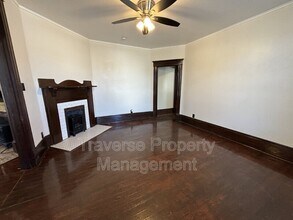 1900 S Jennings Ave in Fort Worth, TX - Building Photo - Building Photo