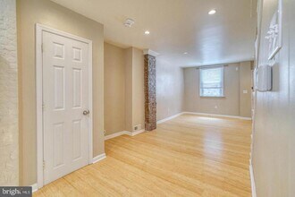 715 Manton St in Philadelphia, PA - Building Photo - Building Photo