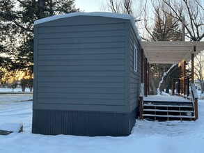 145 N Hilltop Rd, Unit TinyHouse in Columbia Falls, MT - Building Photo - Building Photo