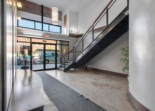 1333 W Broad St in Richmond, VA - Building Photo - Building Photo