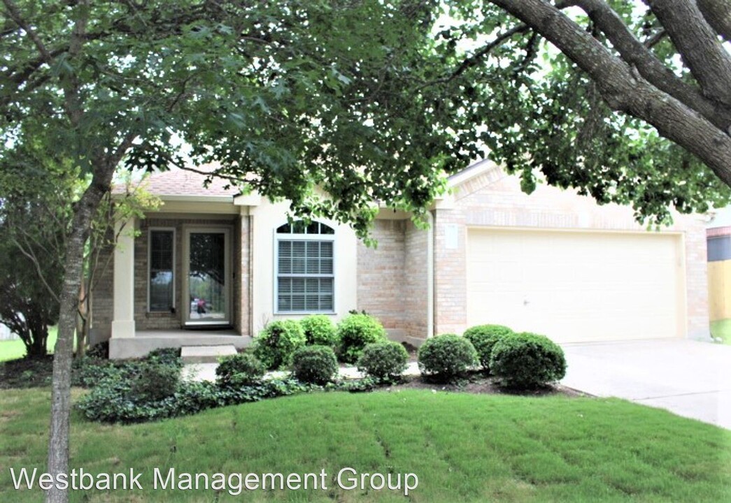 1103 Tanglewood Dr in Leander, TX - Building Photo