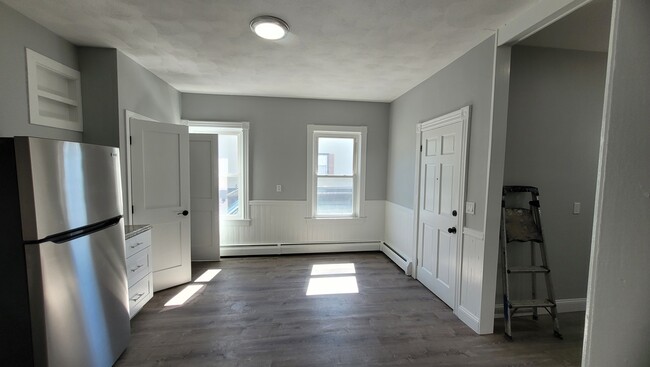 25 Piedmont St, Unit Apt. 2