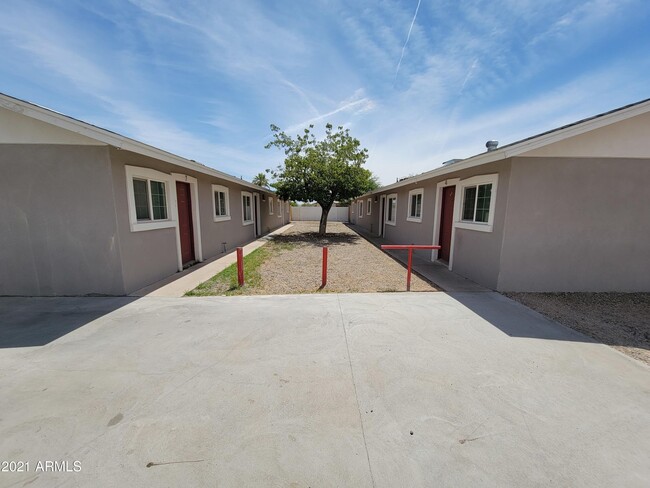 525 S 2nd St in Avondale, AZ - Building Photo - Building Photo