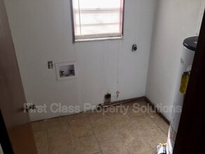 704 S Hadden Ave in El Reno, OK - Building Photo - Building Photo