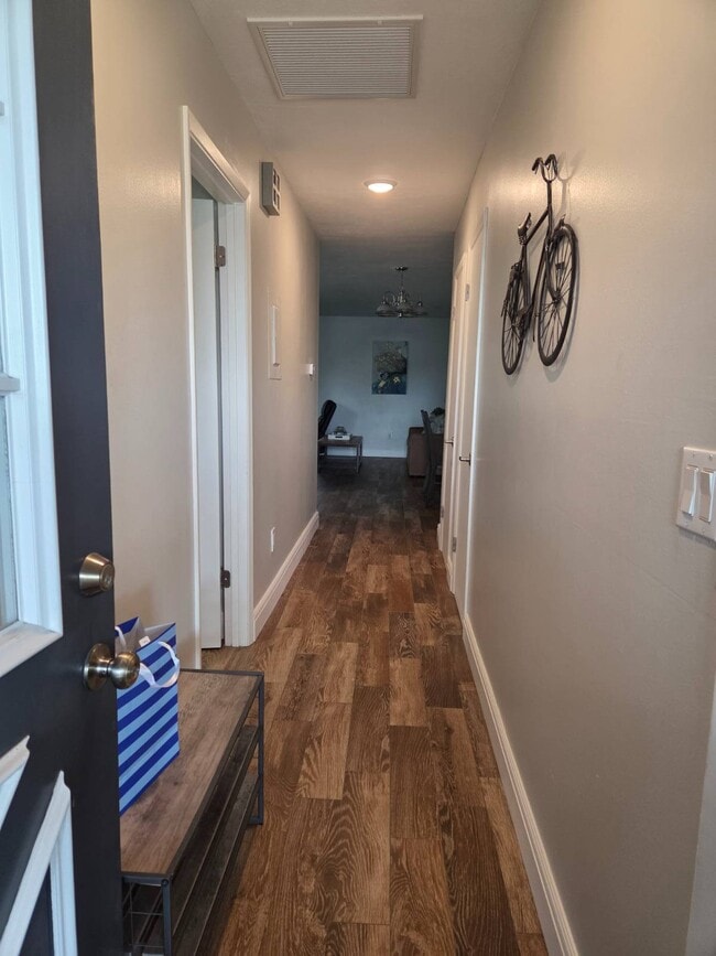 4701 Vilabella Dr in Sebring, FL - Building Photo - Building Photo