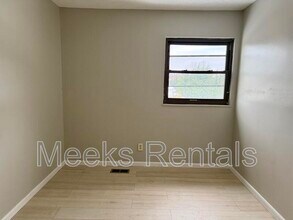 205 Fairway Gardens Dr in Hurricane, WV - Building Photo - Building Photo