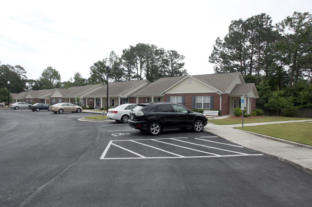 Canebreak Apartments in Wilmington, NC - Building Photo