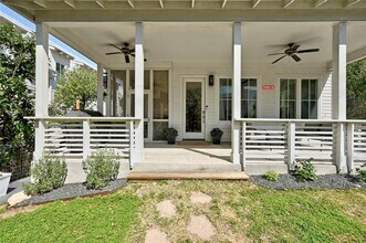 708 Cardinal Ln in Austin, TX - Building Photo - Building Photo