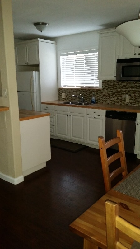 property at 11820 Rose Hedge Dr