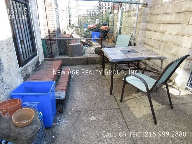 1853 S Taylor St in Philadelphia, PA - Building Photo - Building Photo