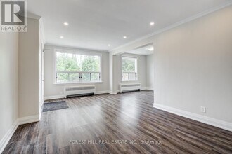 11 Markdale Ave in Toronto, ON - Building Photo - Building Photo