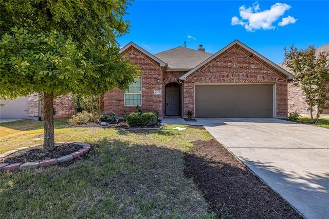 1712 Rosson Rd in Little Elm, TX - Foto de edificio