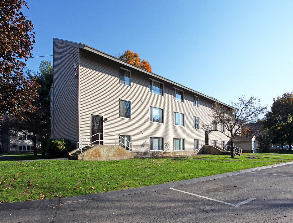 Hartley Terrace in Webster, MA - Building Photo