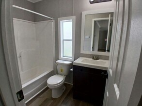 1400 Banana Rd in Lakeland, FL - Foto de edificio - Building Photo