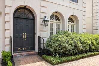 2214 Potomac Dr in Houston, TX - Building Photo - Building Photo