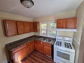 803 N Winnebago St in Rockford, IL - Building Photo - Building Photo