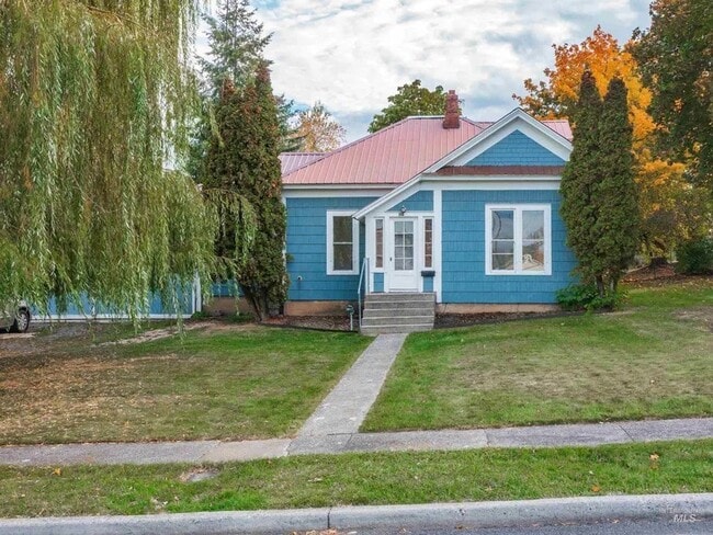 property at 316 W North 4th St