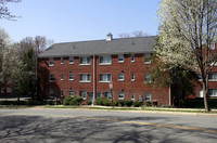 Quebec Apartments in Arlington, VA - Building Photo - Building Photo