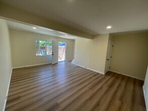 8645 Mellmanor Drive in La Mesa, CA - Building Photo - Building Photo