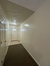 508 Willowdale Ct in Nixa, MO - Building Photo - Building Photo