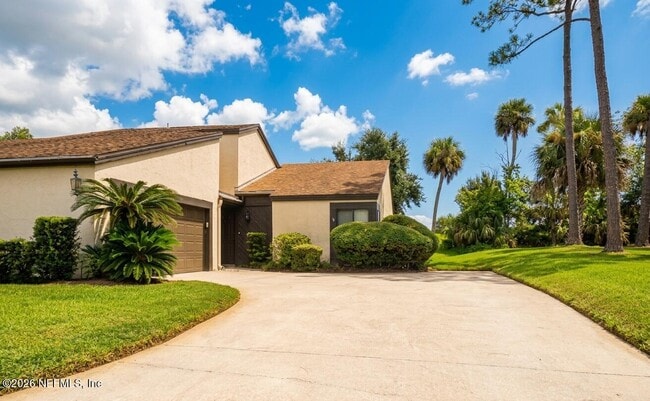 property at 7841 Baymeadows Cir W