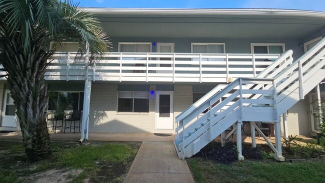 property at 726 Eglin Pkwy