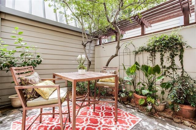 3949 Buena Vista St in Dallas, TX - Building Photo - Building Photo