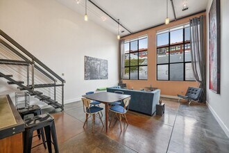 1 Clarence Pl-Unit -#6 in San Francisco, CA - Building Photo - Building Photo