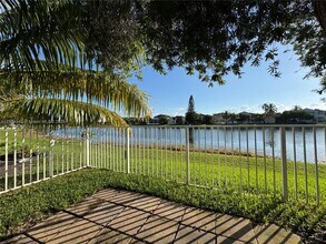 794 San Remo Dr in Weston, FL - Building Photo - Building Photo