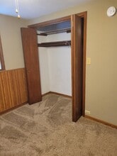 3485 Lester Ave, Unit #1 in Hastings, MN - Building Photo - Building Photo