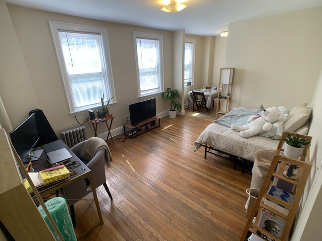 52 Strathmore Rd, Unit 24