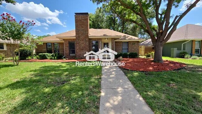 property at 2008 Espinosa Dr